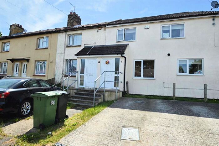 2 Bedroom Terraced House To Rent In Coombe Road, Maidstone, ME15