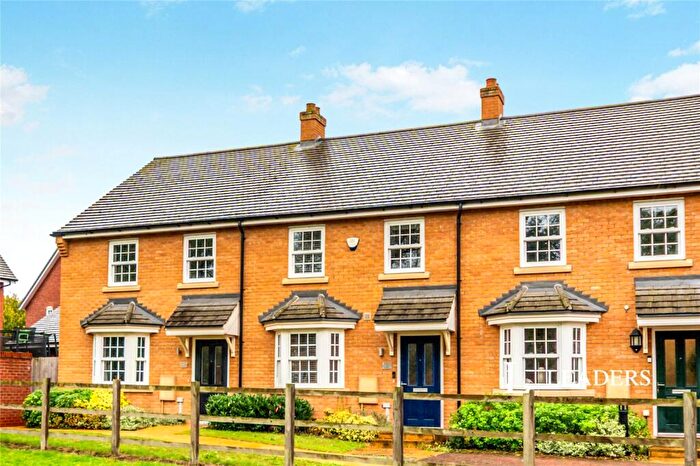3 Bedroom Terraced House To Rent In Keech Grove, Kempston, Bedford, MK42