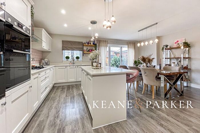 4 Bedroom Detached House For Sale In The Quarters, Manadon Park, Plymouth, PL5