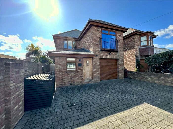 4 Bedroom Detached House To Rent In Godwyn Road, Deal, Kent, CT14