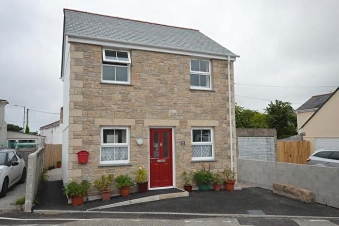 1 Bedroom Flat To Rent In Carn Brea Lane, Redruth, TR15