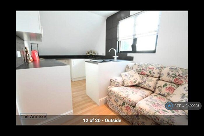 1 Bedroom Flat To Rent In Pledgdon Lodge, Henham, CM22