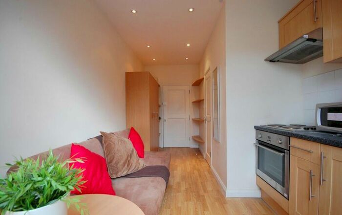 Studio To Rent In Gloucester Place, Marylebone, NW1