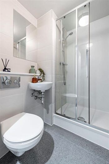 1 Bedroom Flat To Rent In St. James Road, Glasgow, G4