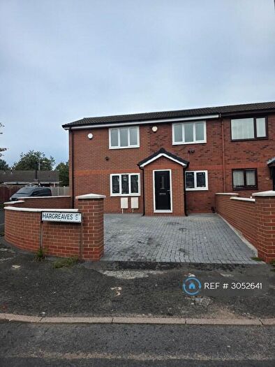 4 Bedroom End Of Terrace House To Rent In Hargreaves St, Bolton, BL1