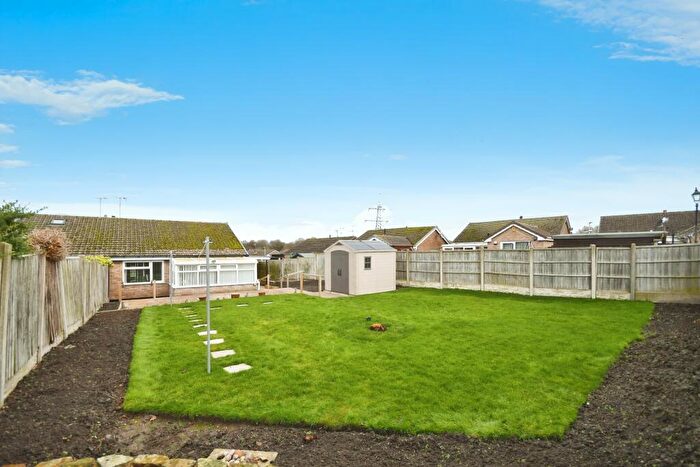 2 Bedroom Bungalow For Sale In Green Close, Inkersall, Chesterfield, Derbyshire, S43