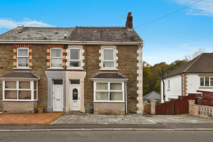 3 Bedroom Semi-Detached House For Sale In Tirycoed Road, Glanamman, Ammanford, SA18
