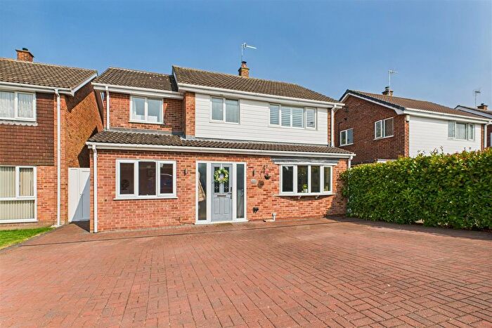 4 Bedroom Detached House For Sale In Ashworth Close, Newark, NG24
