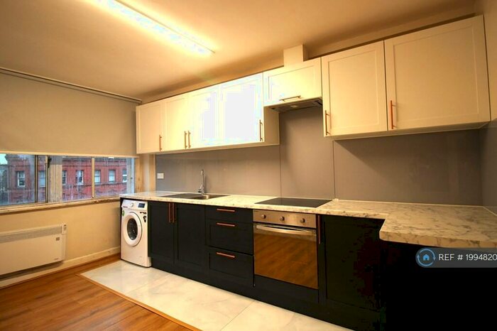 2 Bedroom Flat To Rent In Holloway Road, London, N19