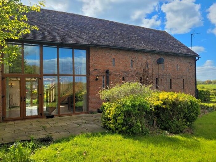 3 Bedroom Barn Conversion To Rent In Three Bedroom Conversion, Allsetts Farm, Housing Development, Broadwas, WR6