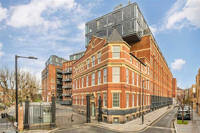 3 Bedroom Flat For Sale In Green Walk, London Bridge, SE1