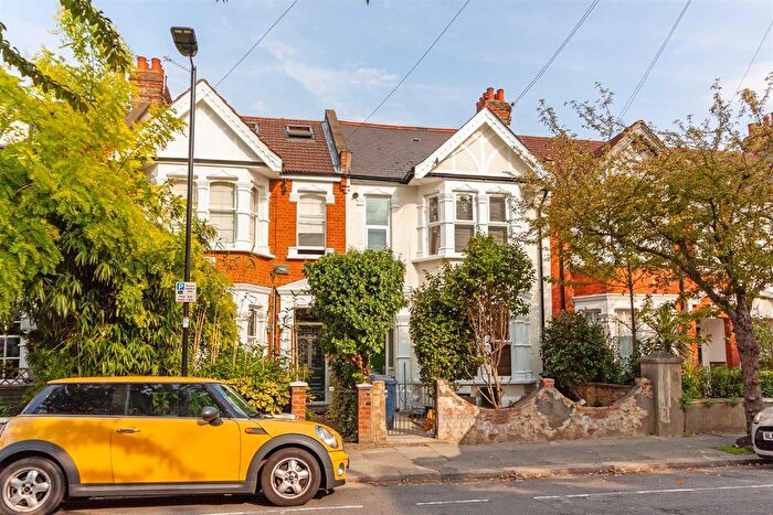 2 Bedroom Flat To Rent In First Avenue, London, W3