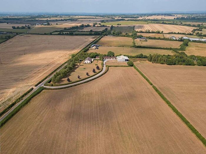 3 Bedroom Equestrian Property For Sale In Rookery Lane, Hinton, Chippenham, Wiltshire, SN14