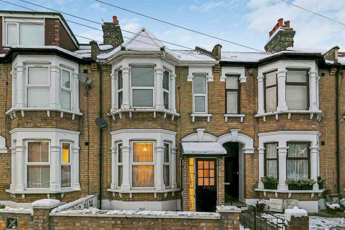 4 Bedroom Terraced House To Rent In Sidney Road, Forest Gate, London, E7