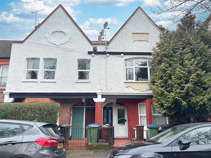 2 Bedroom Flat To Rent In Carr Road, London, E17