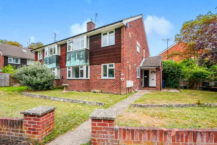 2 Bedroom Apartment To Rent In Woodlands Road, Headington, OX3