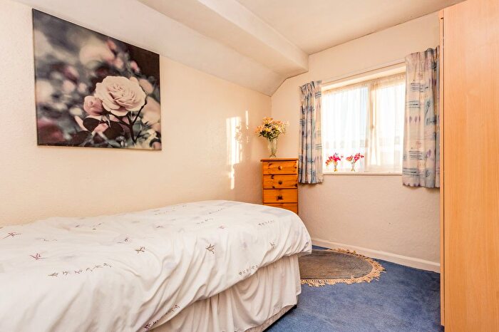 3 Bedroom Terraced House For Sale In Wollaston Road, Irchester, Wellingborough, NN29