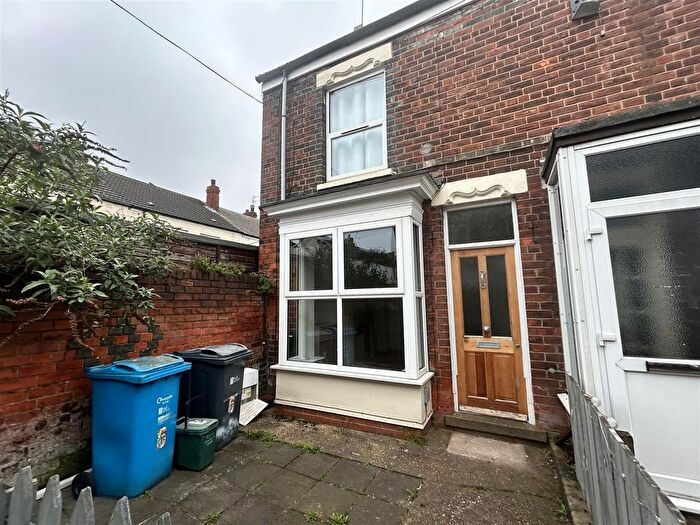 2 Bedroom End Terrace House To Rent In Irene Grove, Perth Street West, Hull, HU5