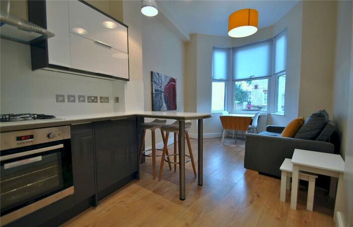 1 Bedroom Flat To Rent In Falkland Road, London, NW5