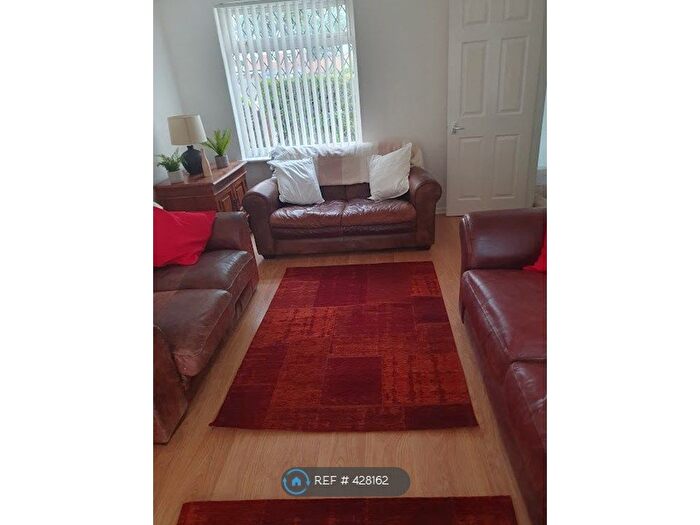 3 Bedroom End Of Terrace House To Rent In Box Road, Birmingham, B37