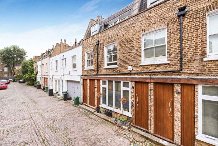 2 Bedroom Flat For Sale In Elizabeth Mews, Belsize Park, NW3