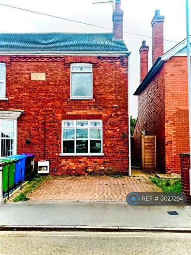 3 Bedroom Semi-Detached House To Rent In Woodville Road, Boston, PE21