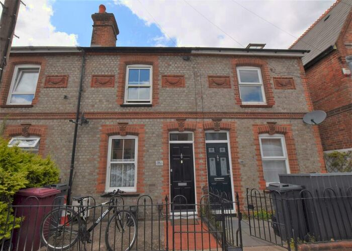 2 Bedroom Terraced House To Rent In Elgar Road, Reading, RG2