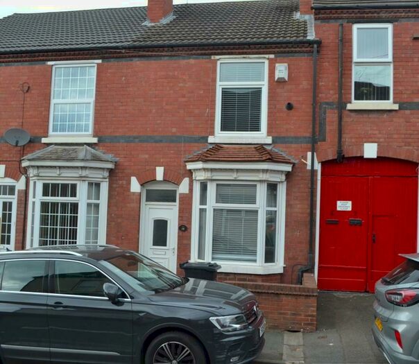 2 Bedroom House To Rent In Zoar Street, Dudley, DY3