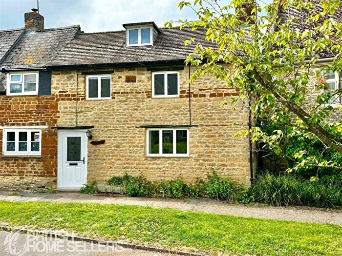 3 Bedroom End Of Terrace House For Sale In Manor Road, Sulgrave, Banbury, Northamptonshire, OX17