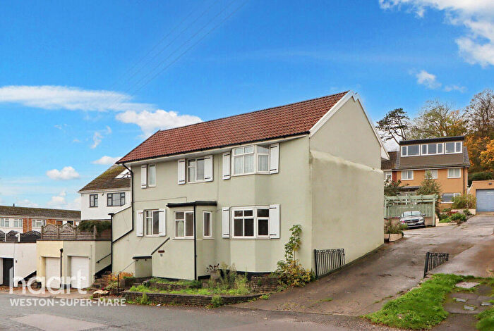 3 Bedroom Detached House For Sale In Lower Kewstoke Road, Weston-Super-Mare, BS22
