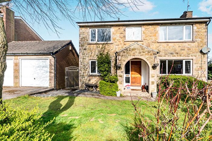 4 Bedroom Detached House For Sale In Lees Close Cullingworth, Bradford, BD13