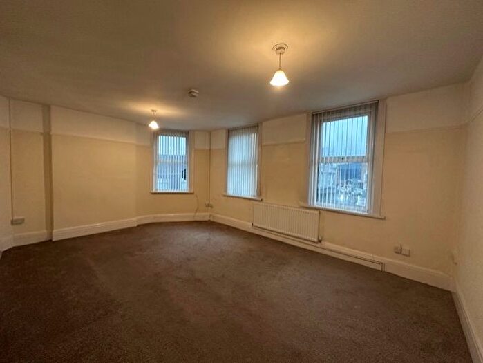 1 Bedroom Flat To Rent In Sway Road, Morriston, SA6