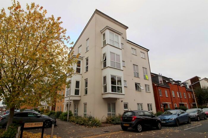 1 Bedroom Flat To Rent In Gweal Avenue, Reading, RG2