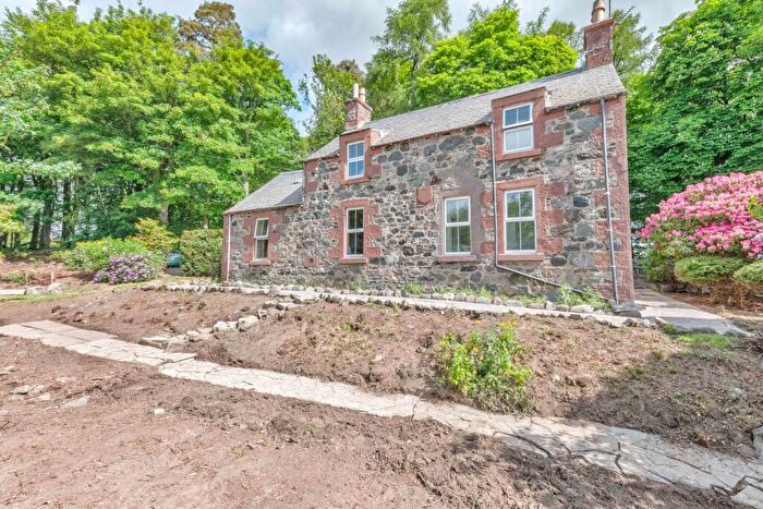 4 Bedroom Cottage For Sale In Dykehead, Cortachy, Kirriemuir, DD8