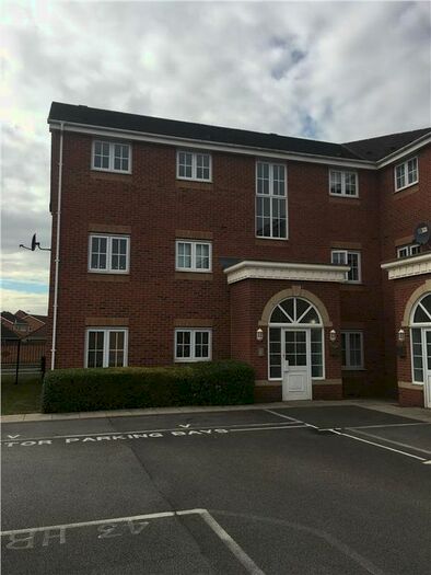 2 Bedroom Flat To Rent In Harris Road, Armthorpe, Doncaster, South Yorkshire, DN3