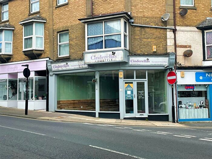 Commercial Property To Rent In High Street, Shanklin, PO37