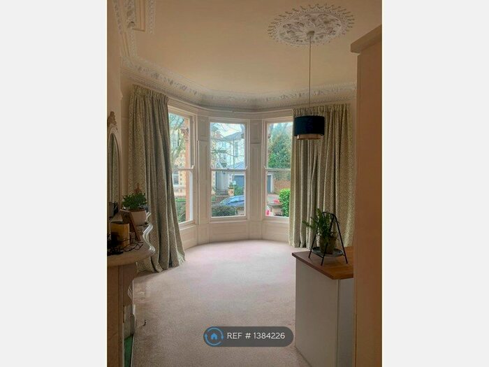 2 Bedroom Flat To Rent In Ground Floor, Bristol, BS8