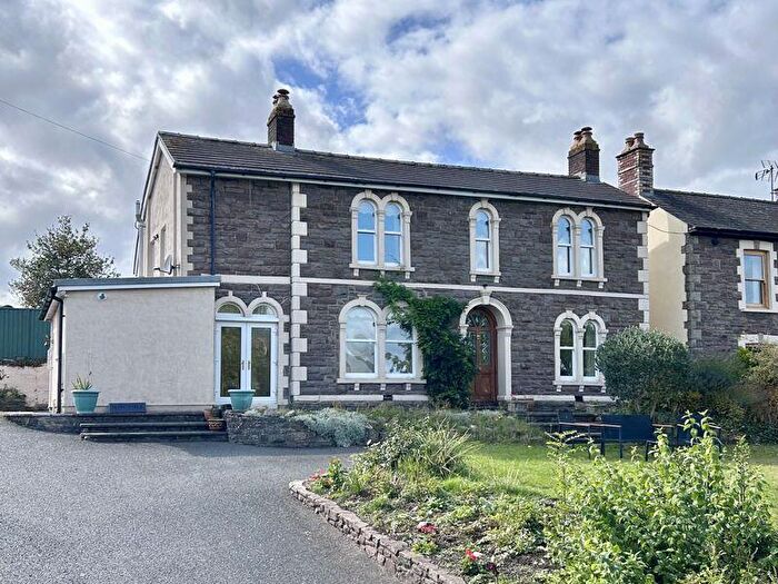 5 Bedroom Detached House For Sale In Commercial Street, Abergavenny, NP7