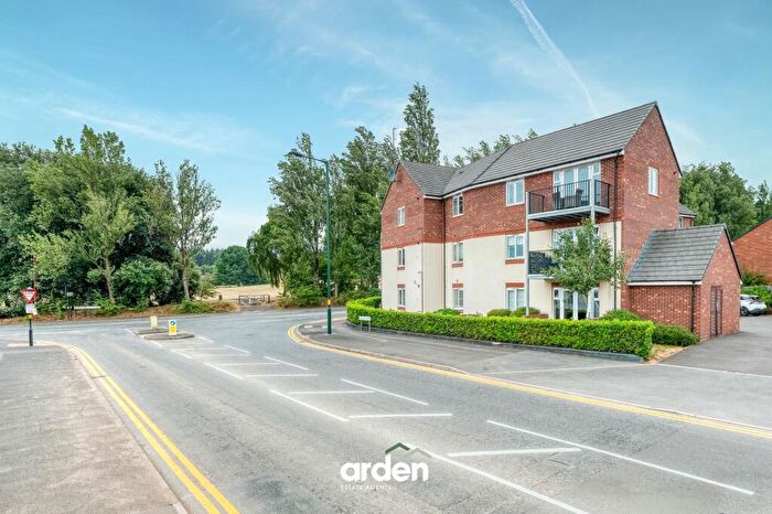 2 Bedroom Flat For Sale In Groveley Lane, Stirling House, B31