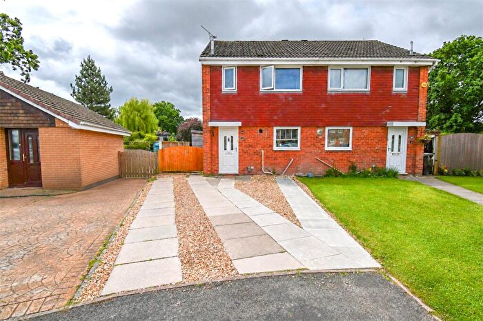 3 Bedroom Semi Detached House For Sale In Pinedale Close, Whitby, Ellesmere Port, CH66