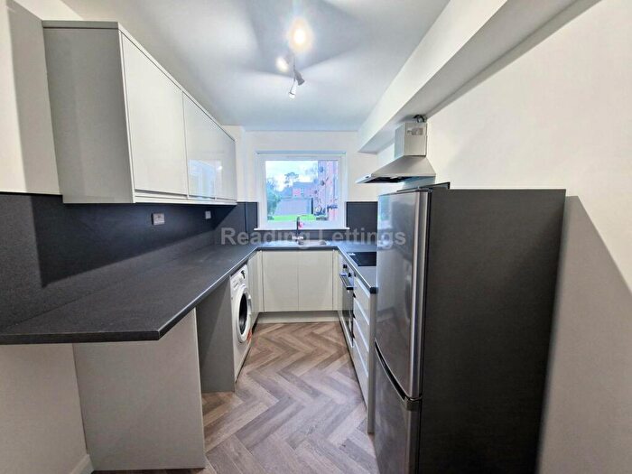 1 Bedroom Flat To Rent In Josephine Court, Reading, RG30