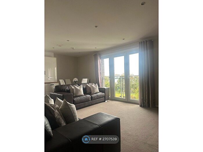 2 Bedroom Flat To Rent In Arneil Drive, Edinburgh, EH5