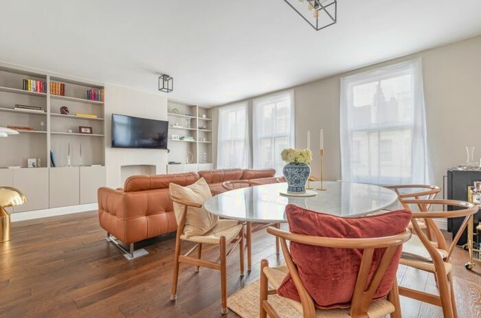 3 Bedroom Flat To Rent In Dawes Road, London, SW6