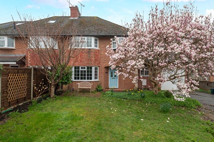 4 Bedroom Semi Detached House For Sale In New Inn Lane, Guildford, Surrey, GU4
