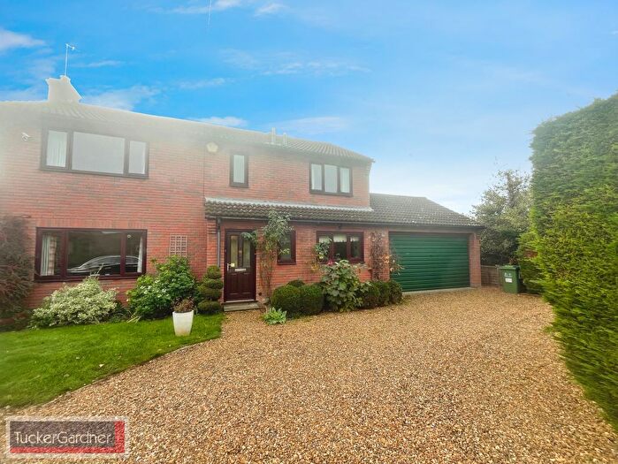 4 Bedroom Property To Rent In High Street, Cambridge, CB22