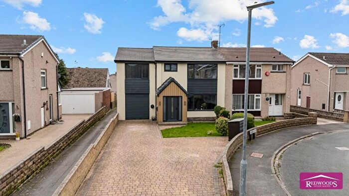 4 Bedroom Semi-Detached House For Sale In Lindrick Way, Halifax, West Yorkshire, HX2