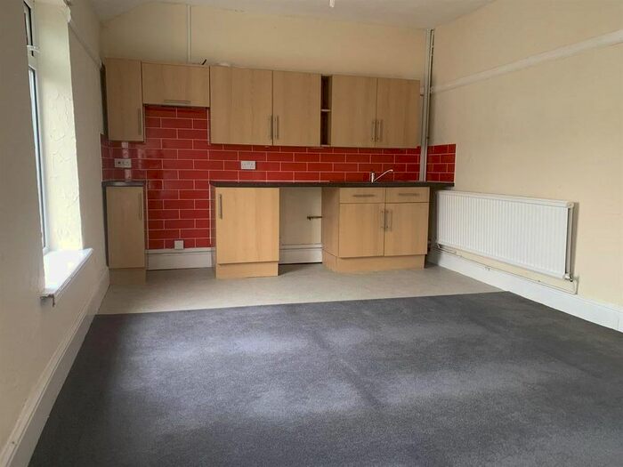 1 Bedroom Flat To Rent In Perrott Street, Treharris, CF46