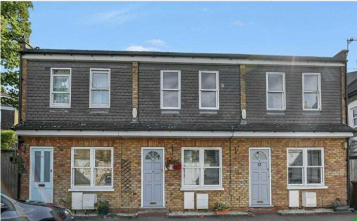 2 Bedroom Terraced House To Rent In Crawthew Grove, East Dulwich, London, SE22