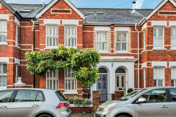 3 Bedroom Town House To Rent In Queen Street, Henley-On-Thames, Oxfordshire, RG9