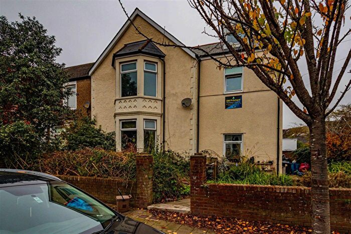 2 Bedroom Flat To Rent In Richards Terrace, Roath, CF24